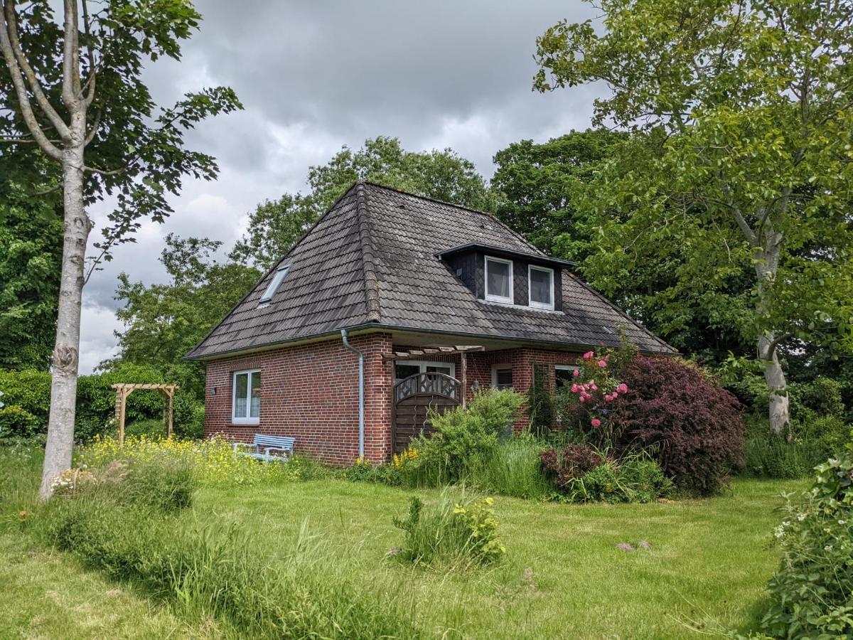 Holiday home Charmantes In Nordfriesland *